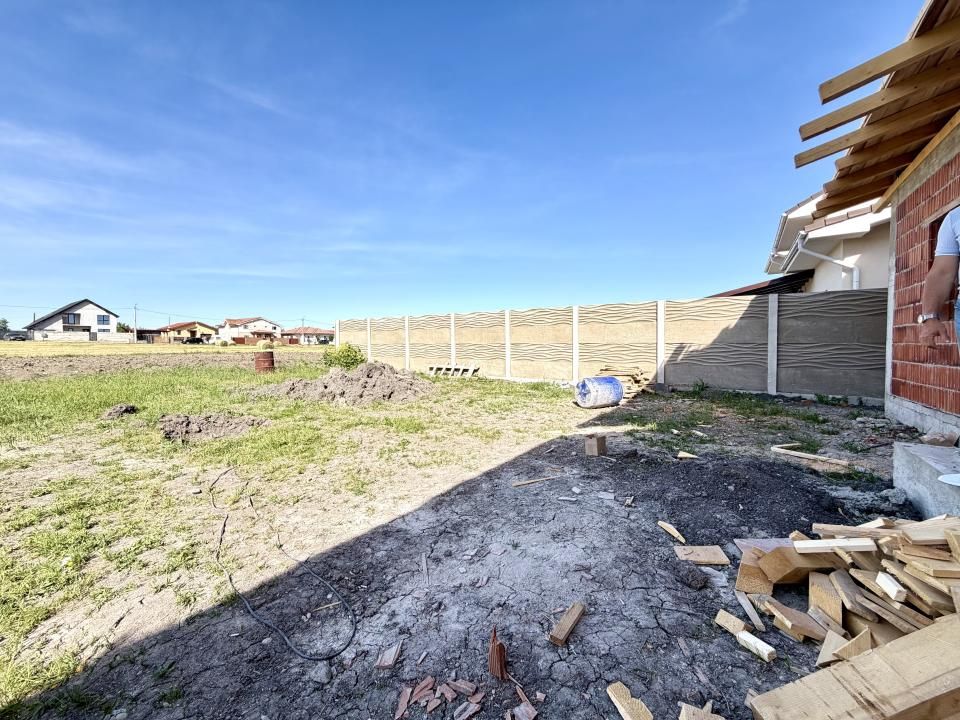 Casa individuala cu 4 camere, 100 mp utili, 372 mp teren - Sanandrei – fotografia 7 din 10