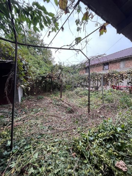 Casa pe parter 3 camere ingrijita curte si gradina Gaesti Nord – fotografia 12 din 35