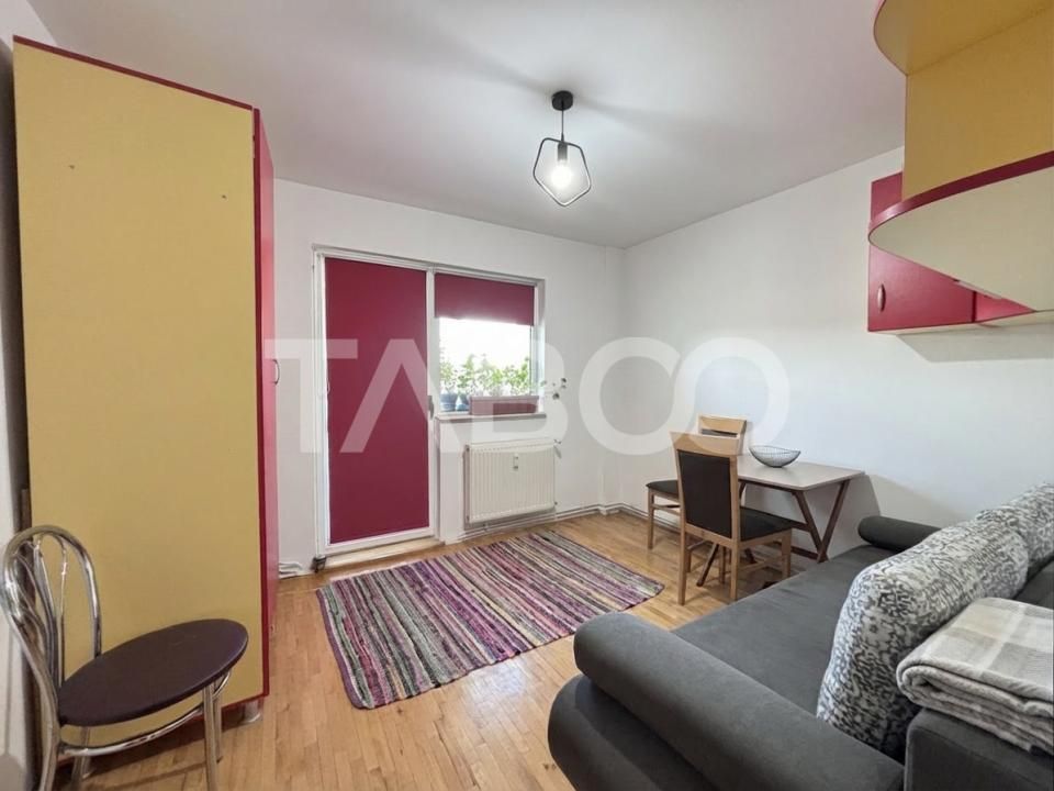 Apartament  4 camere vanzare Piata Flora Manastur – fotografia 4 din 8