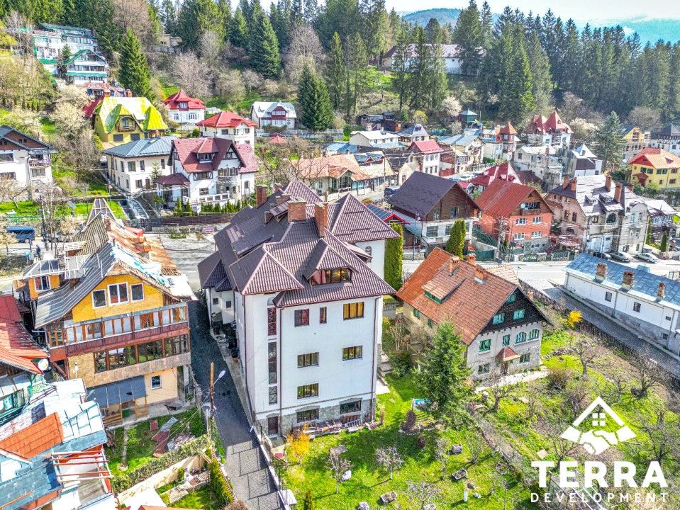 Apartament spectaculos de 5 camere în Sinaia cu priveliște de vis către munte – fotografia 24 din 25