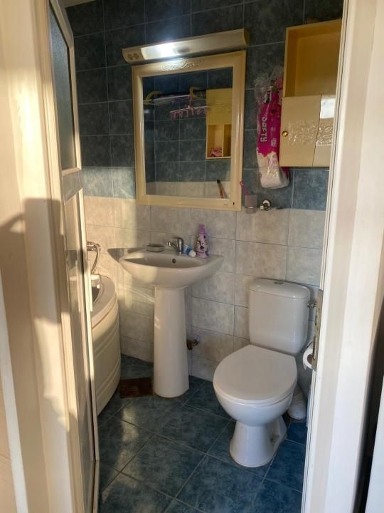 Apartament la mansarda zona centrala – fotografia 11 din 15