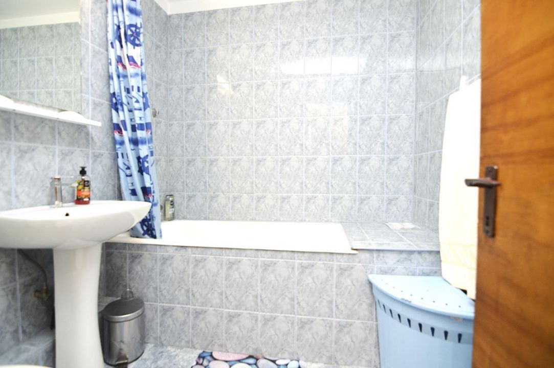 INCHIRIERE APARTAMENT 3 CAMERE MIHAI BRAVU-METROU PIATA MUNCII – fotografia 24 din 34