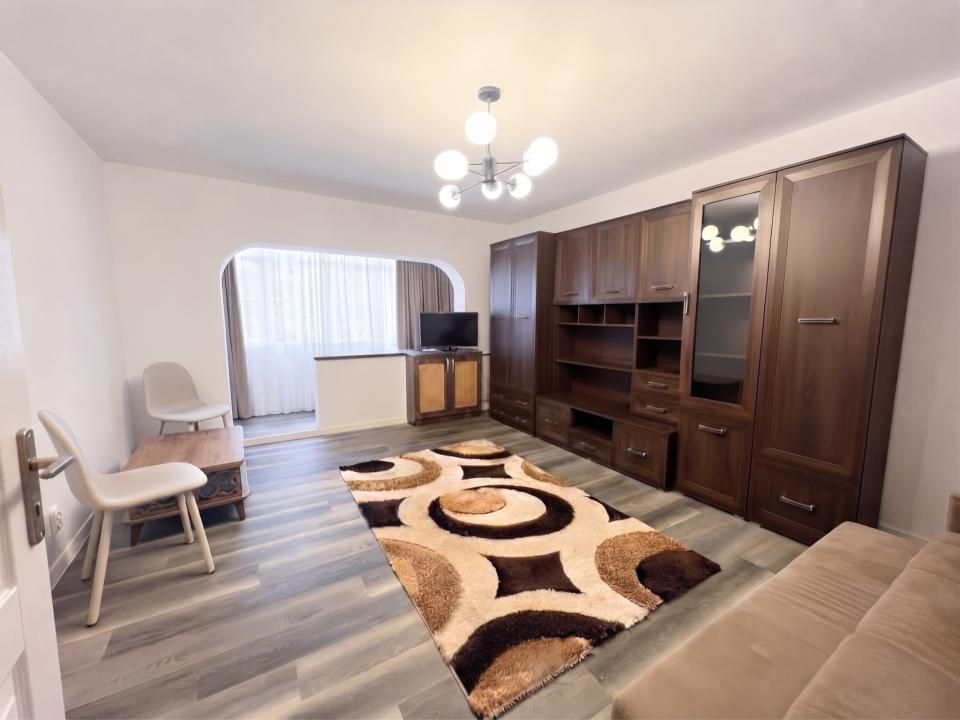 GARSONIERĂ SPAȚIOASĂ| 44 MP |MILITARI- DEALUL ȚUGULEA| 400€/Luna| – fotografia 2 din 9
