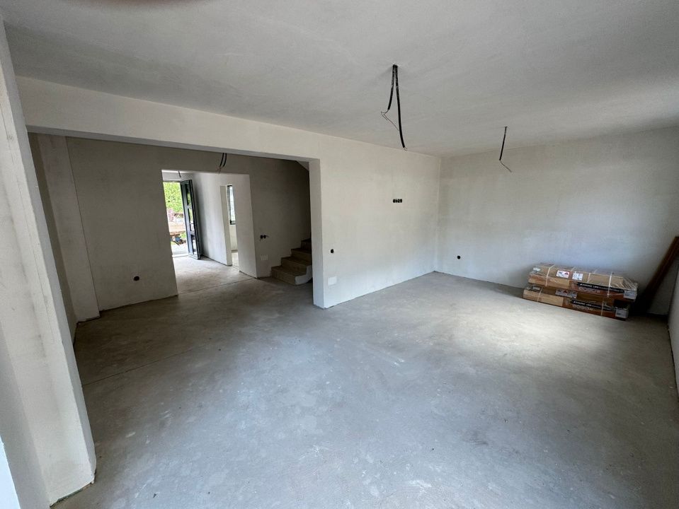 Duplex in Tauti, 4 camere, 120mp, 240mp teren – fotografia 9 din 16