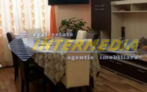 Apartament 4 camere de vanzare etaj 2 in Alba Iulia mobilat utilat