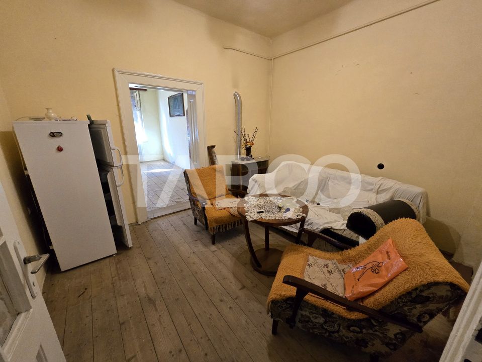 Casa tip duplex de vanzare la curte comuna pivnita in Piata Cluj Sibiu – fotografia 6 din 15