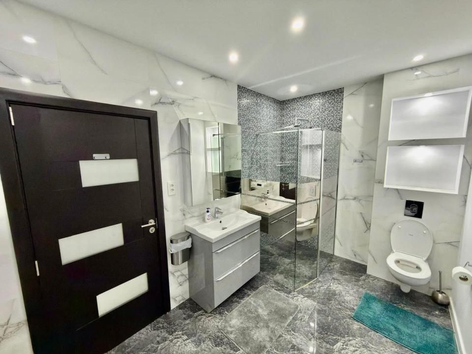 De închiriat Apartament 2 camere cu terasă – fotografia 10 din 12