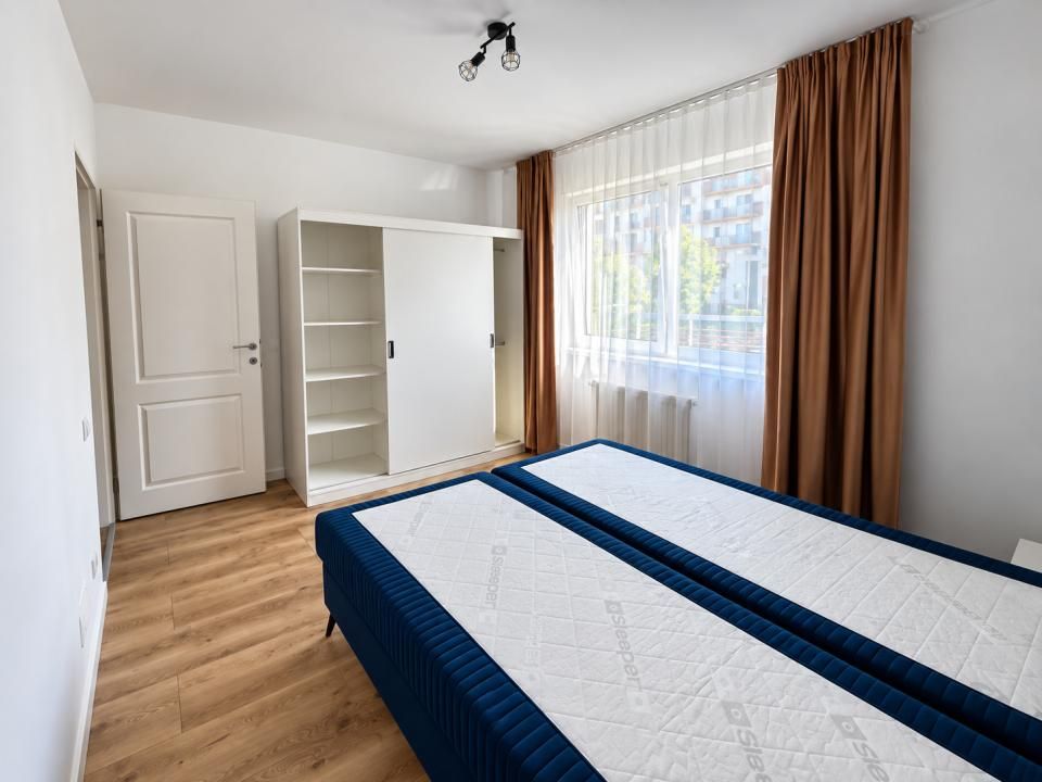 Ap 2 camere, 52 mp, terasa 40 mp, parter inalt, garaj, lift, NOU, zona Eroilor! – fotografia 5 din 9