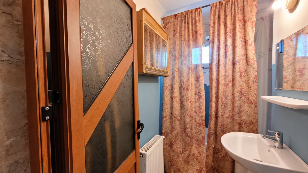 Vânzare apartament 4 camere, et.2,  situat în Târgu Jiu, Aleea Plopilor – fotografia 6 din 7