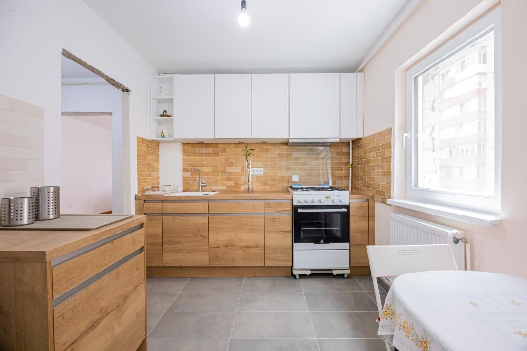 Apartament 2 camere renovat, Tractorul – zona Cerna – fotografia 3 din 22