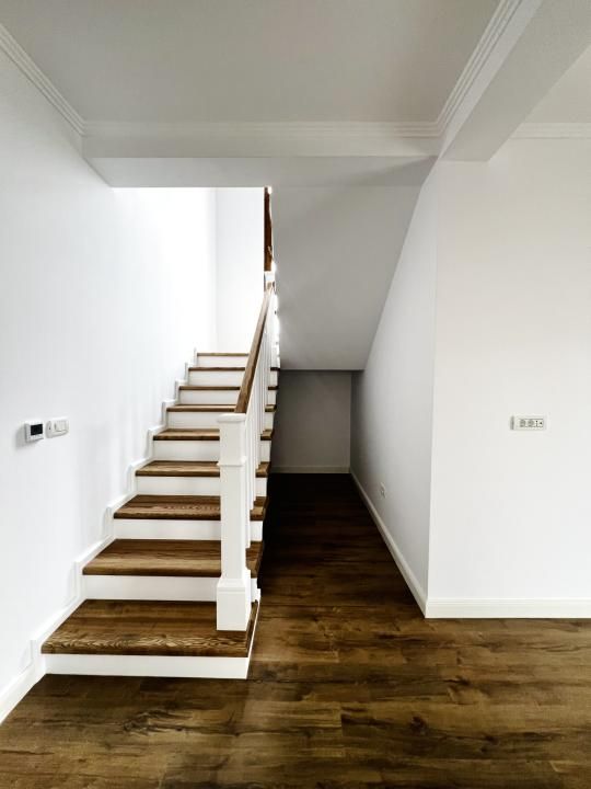 Duplex despărțit prin camera tehnica-Zona Centrala - Dumbravita – fotografia 3 din 14