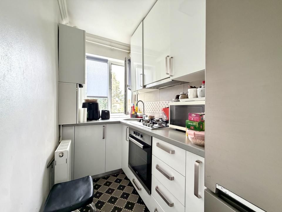 Apartament modern 3 camere, 55 mp utili, mobilat - Zona Cetatii – fotografia 7 din 7