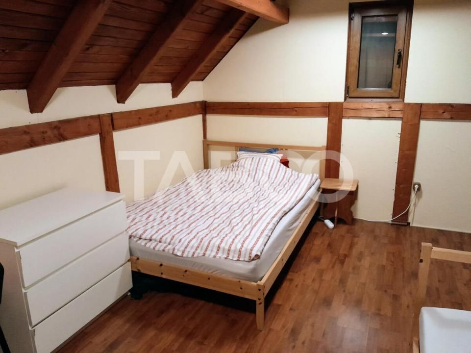 Casa de vacanta cu vedere spre munti curte de 640 mp in Tropinii Noi – fotografia 5 din 12
