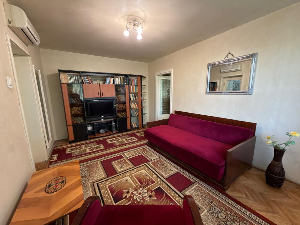 Apartament 2 camere, semidecomandat, cartier George Enescu, zona Scoala nr. 12 – fotografia 1 din 9
