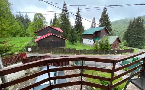 Vilă turistică  de vânzare în Predeal – zonă Mănăstirii