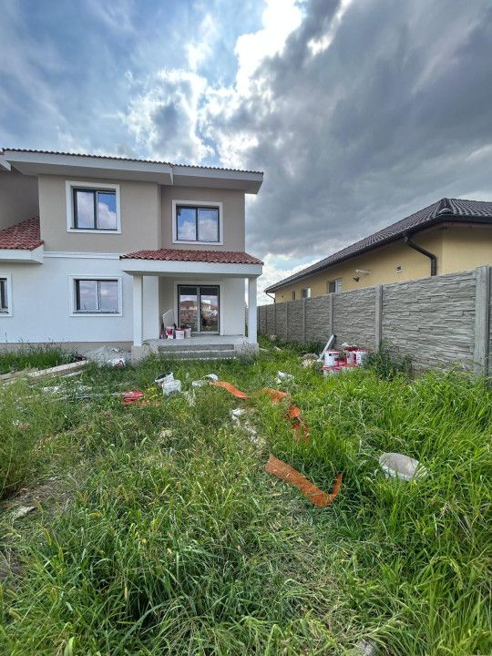 Duplex 4 camere, 123mp utili, 350mp teren in Mosnita Noua – fotografia 1 din 18
