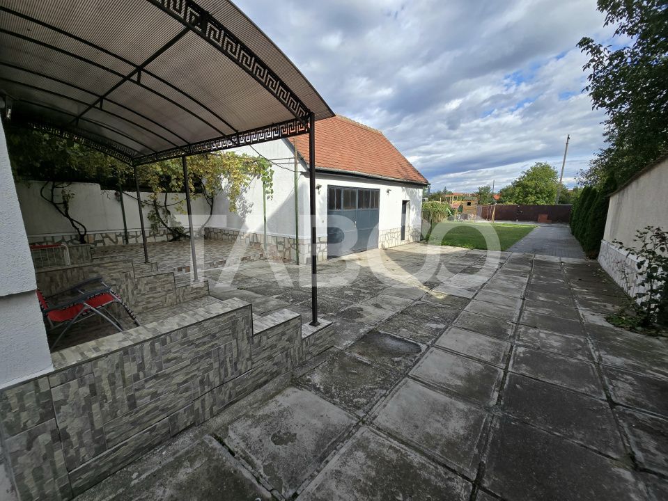 Casa individuala de vanzare 6 camere teren 650 garaj Piata Cluj Sibiu – fotografia 14 din 29