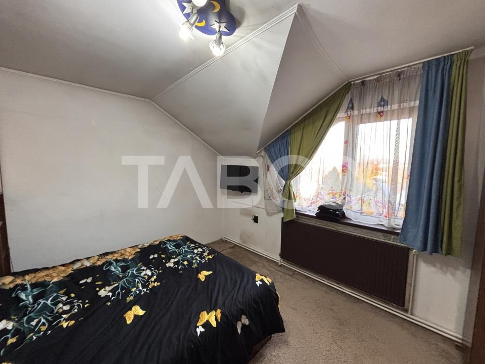 Casa individuala de vanzare cu 5 camere spatiu comercial 3 bai Sibiu – fotografia 17 din 23