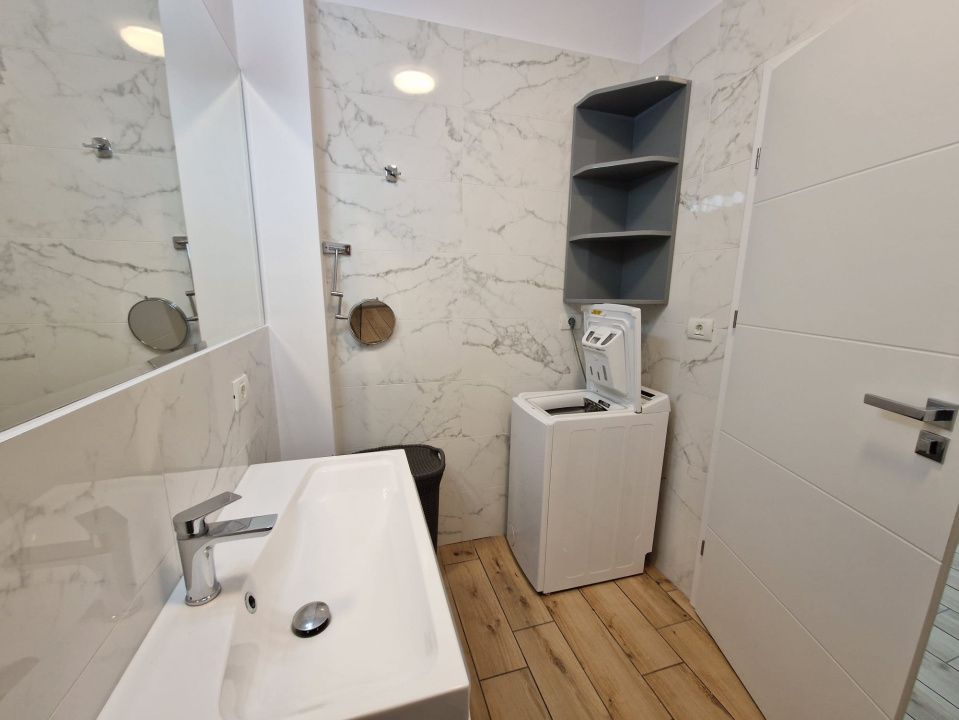 Apartament modern cu 3 camere in Dambul Rotund – fotografia 12 din 14