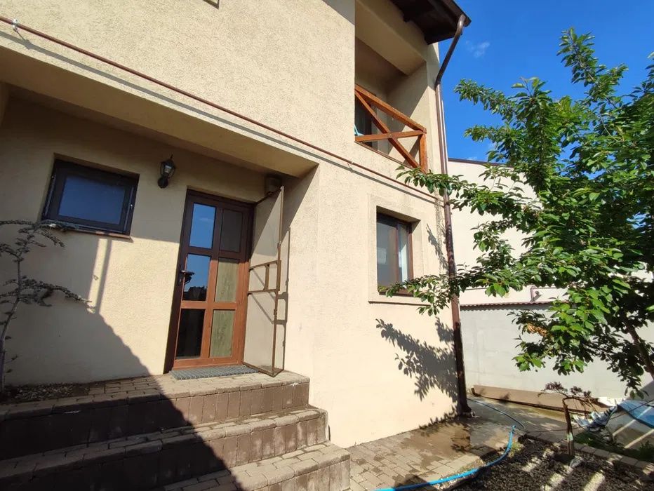 Casa Comuna Berceni | Curte proprie | Parcare | Spatiu Birouri – fotografia 1 din 9