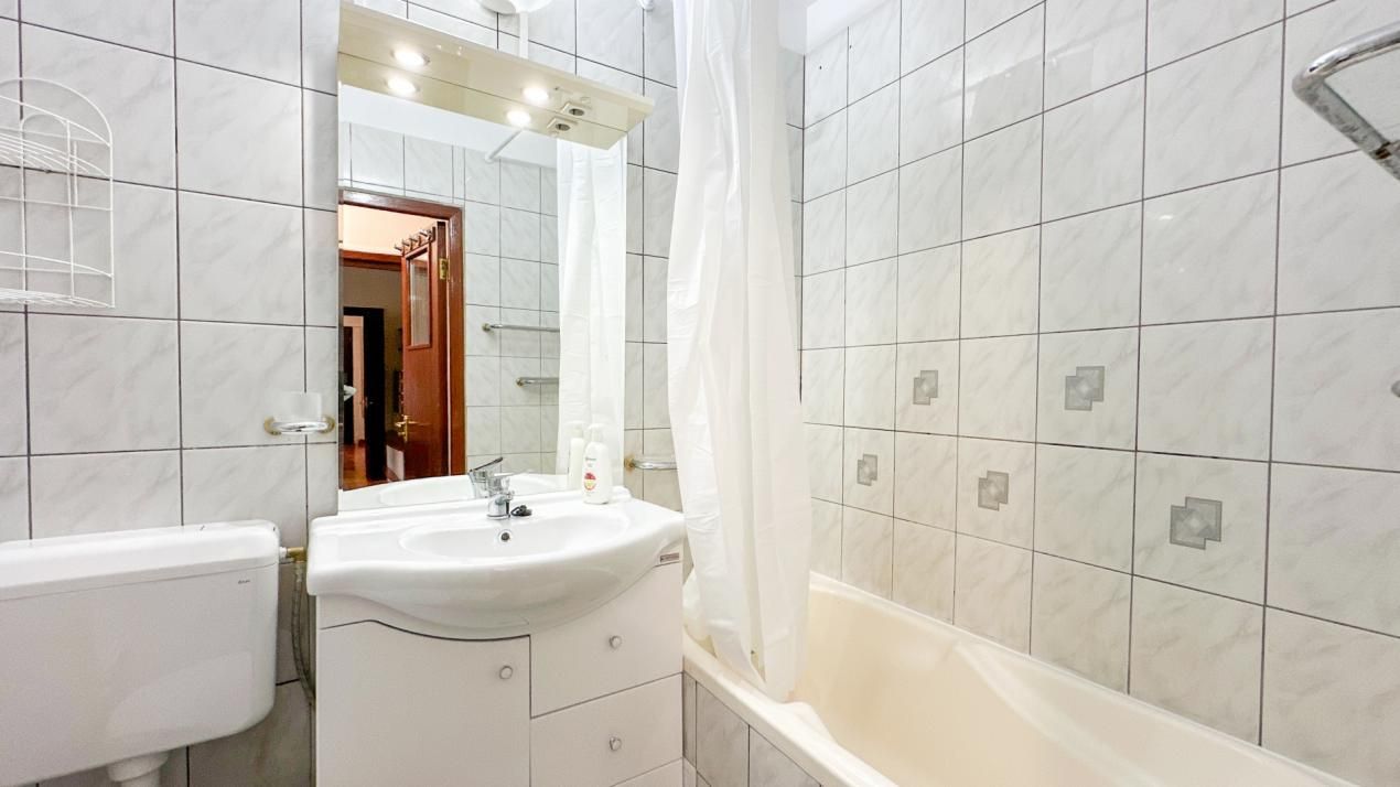 Închiriere apartament 3 camere cu loc de parcare, Dr. Taberei, Str.Valea Oltului – fotografia 10 din 14