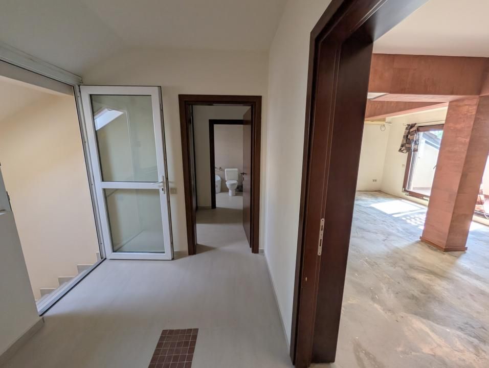 Casa 5 camere 220mp | 0 comision | Tunari central | 200mp teren – fotografia 17 din 47
