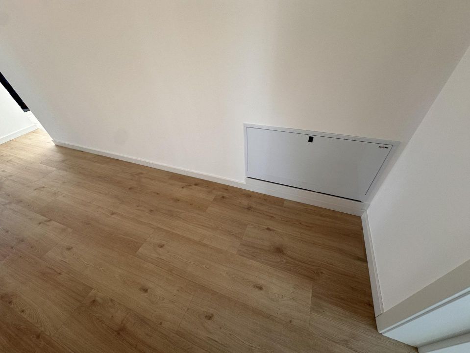 CASA NOUA I 90 MP I FINISATA LA CHEIE I ASFALT I TOATE UTILITATILE I – fotografia 10 din 21