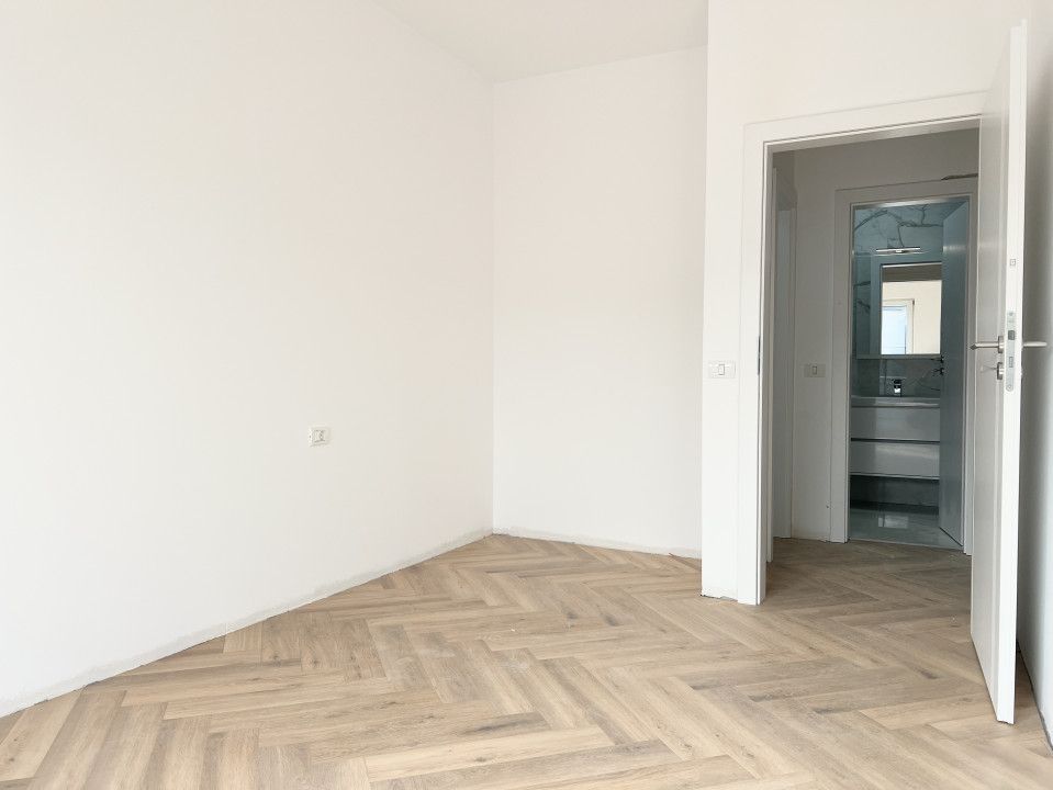 Penthouse 3 Camere, 82mp Utili,2 Locuri Parcare in CF-Torontalului – fotografia 6 din 15
