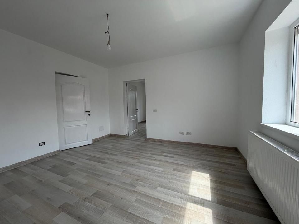 Casa Individuala | Parter | 120 mp utili | Toate utilitatile | Utvin | – fotografia 5 din 14