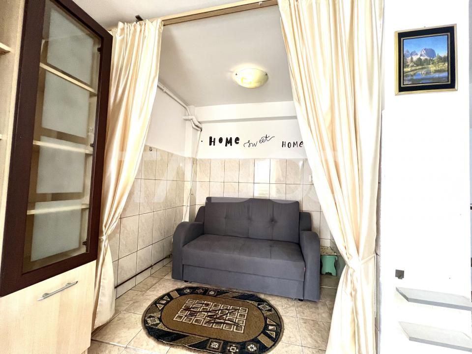 Garsoniera de vanzare in Marasti bloc izolat zona Cesarom la cheie – fotografia 4 din 7