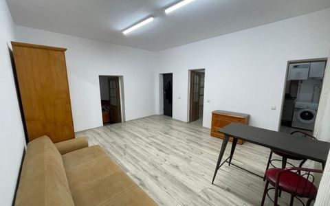 2 Camere de inchiriat | Victoriei | Metrou | Centrala Proprie