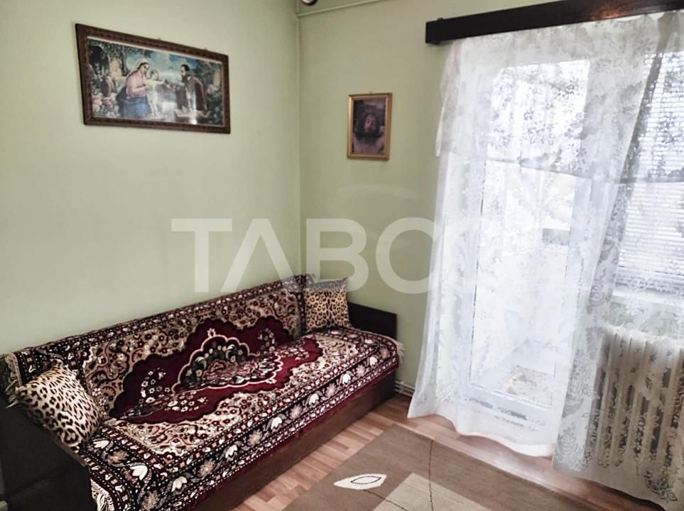 Apartament cu 2 camere de vanzare in Gheorgheni izolat balcon si boxa – fotografia 5 din 8