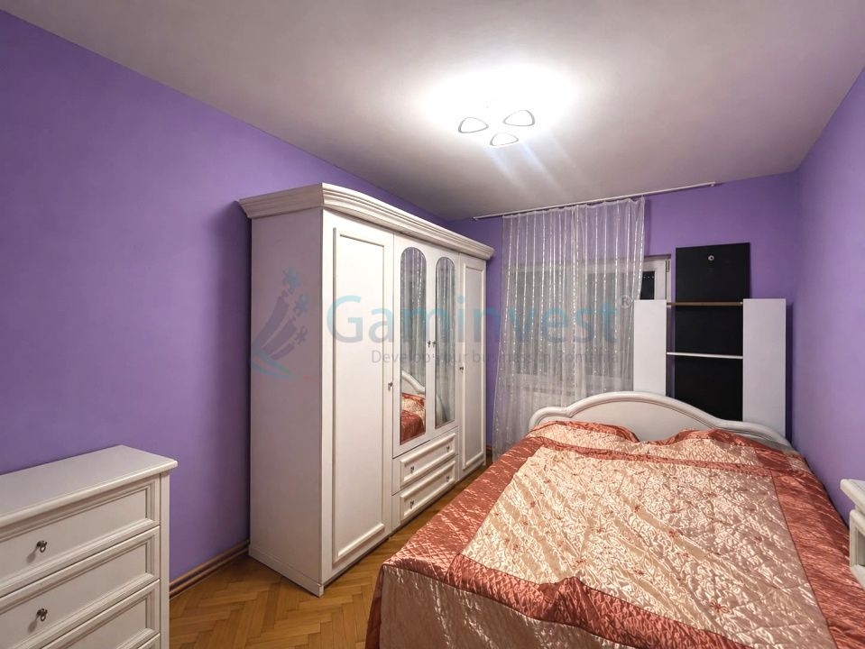 Apartament de vanzare in Oradea, decomandat cu 3 camere, zona Dacia – fotografia 2 din 7