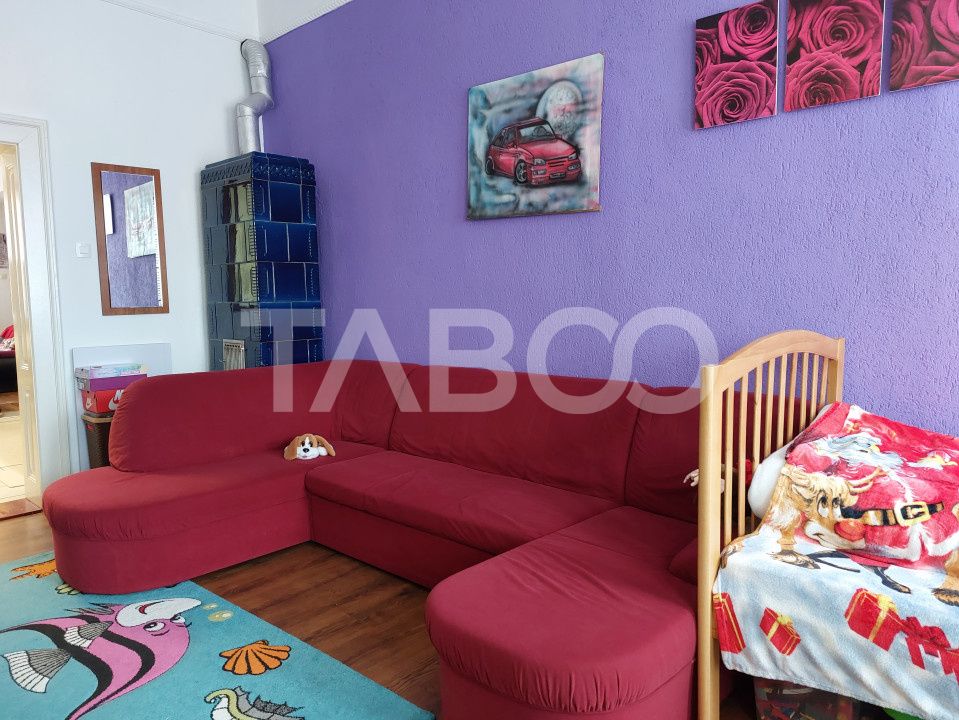 Casa si curte pretabila pentru 2 familii 980 mp teren liber Cisnadie – fotografia 6 din 32