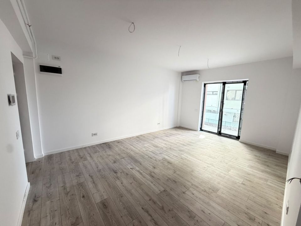 Apartament 2 camere, decomandat, 68.4 mp, cartier 1 Mai – fotografia 1 din 8
