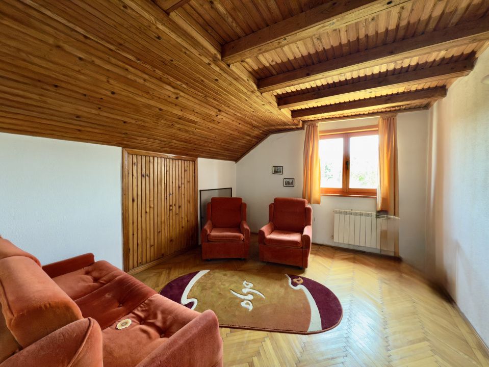 Vila spațioasă P+1+M de vânzare în Agigea | Teren 658 mp | Acces din 2 străzi! – fotografia 4 din 18
