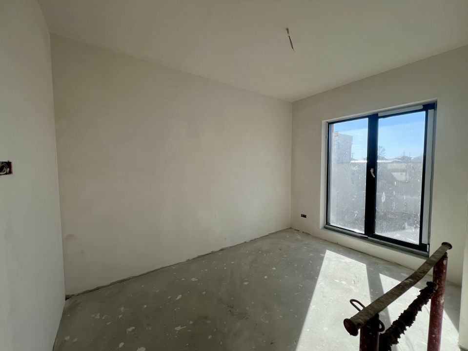 Duplex spatios, 5 camere, 102 mp utili, teren 285 mp - Ghiroda – fotografia 4 din 12