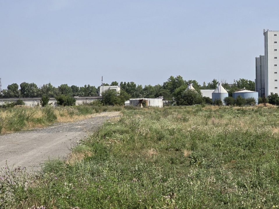 Vand teren in Constanta zona Varful cu Dor pretabil logistica – fotografia 6 din 8