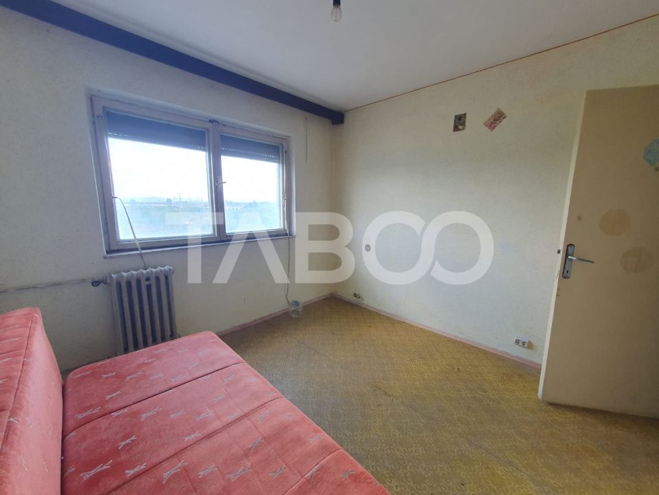 Apartament 2 camere decomandat 45 mp utili zona Plopului – fotografia 2 din 4