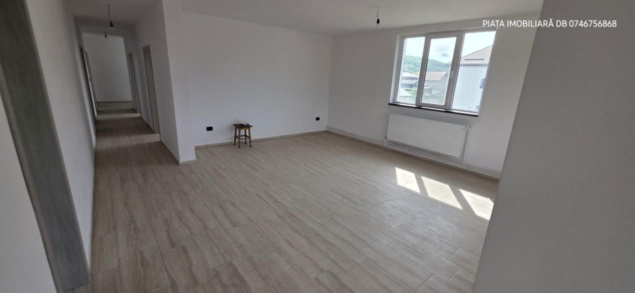 Vilă Ultracentrală P+E, 288 mp Utili, Teren 1388 mp – Voinești – fotografia 18 din 18