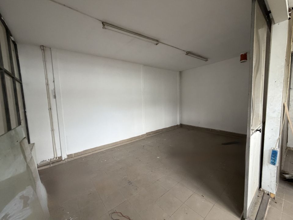 Spatiu comercial S+P+2, 308mp utili, cartier 1 Mai, zona Facultatea de Medicina – fotografia 7 din 14