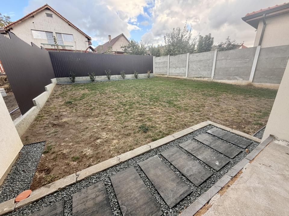 1/2 Duplex cu 4 camere - zona linistita in Giarmata Mare – fotografia 3 din 17