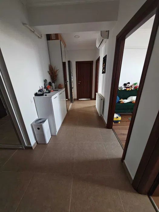 Apartament 3 camere Zona KM 5 – fotografia 6 din 9