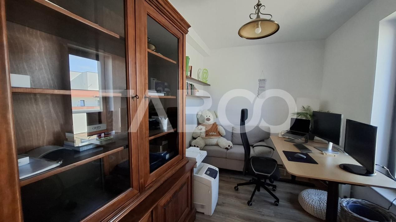 Casa moderna de vanzare tip qvadruplex 3 in 1 in Selimbar Sibiu – fotografia 11 din 26
