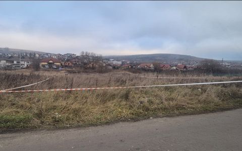 Teren 1100mp intravilan Chinteni