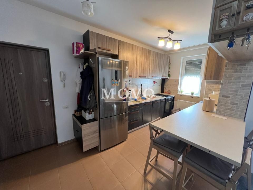 Apartament 2 camere | Scara interioara | Mansarda amenajata | Giroc – fotografia 4 din 12