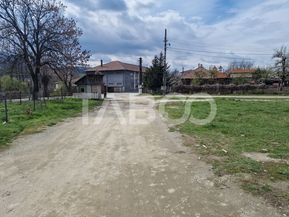 Teren intravilan cu utilitati 464 mp front 27 ml pentru casa Talmaciu – fotografia 6 din 6