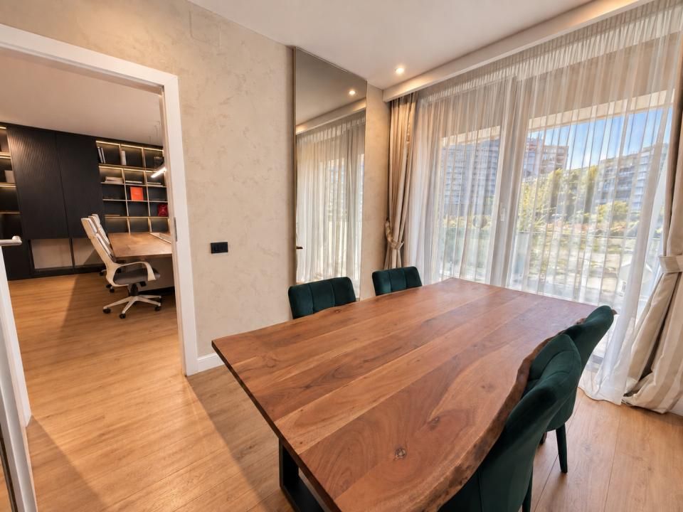 Birou modern cu terasă verde și parcare, în zona Barbu Văcărescu – fotografia 5 din 20