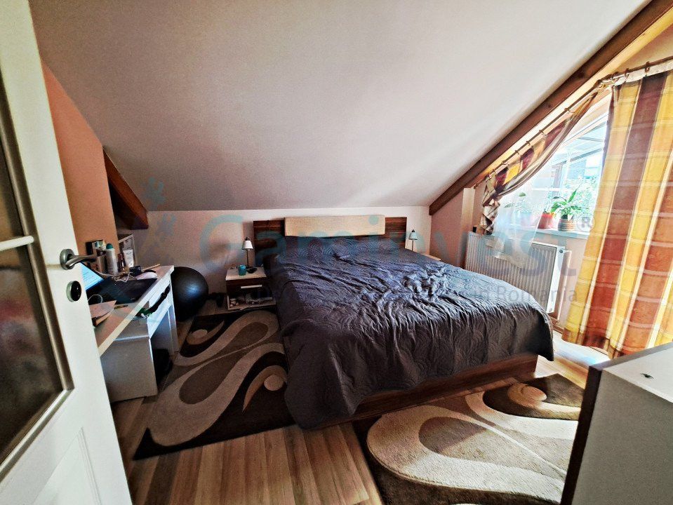 Apartament la casa cu 4 camere, zona centrala, Oradea, Bihor – fotografia 8 din 14