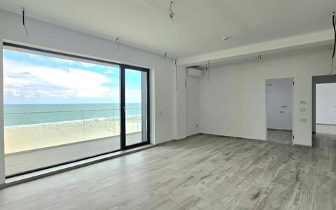 Front Row to the Sea | 3 Camere • Terasă 22 MP • Direct pe Plajă